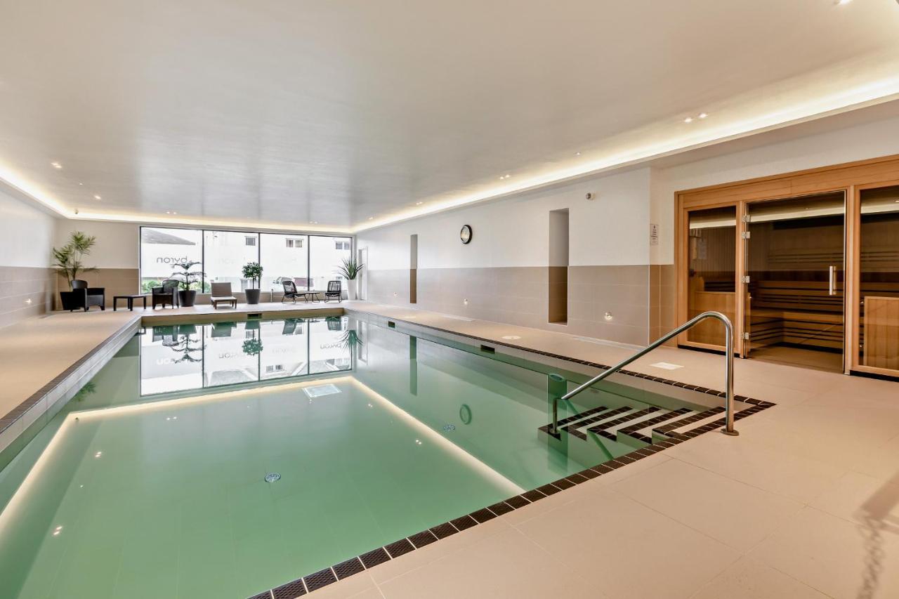 5 Middlecombe - Luxury Apartment At Byron Woolacombe, Only 4 Minute Walk To Woolacombe Beach! Luaran gambar